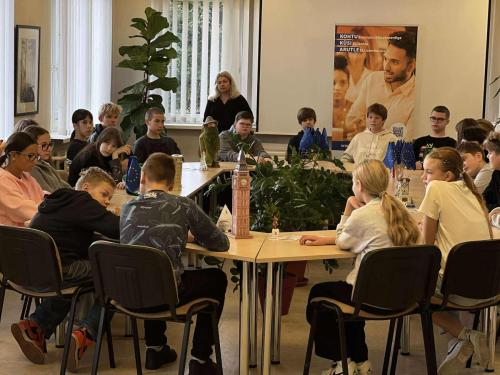 553226487 4248734378784627 6198959767679245688 n